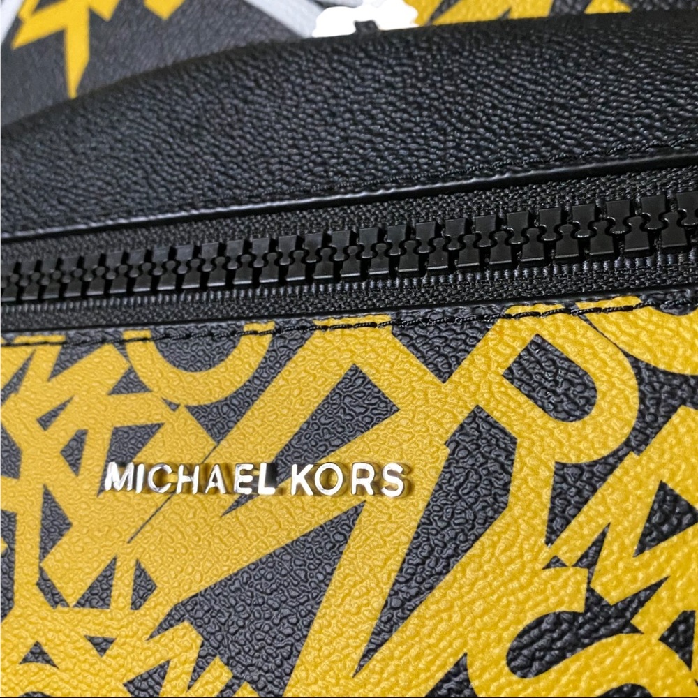 New Michael Kors Authentic Backpack Black with yellow letters - Picture 5 of 11